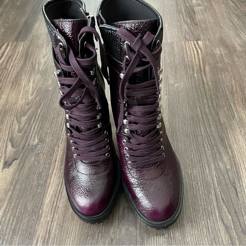 Vince Camuto NEW Deep Plum Colored Platform Ermania Combat Boots - Picture 2 of 14